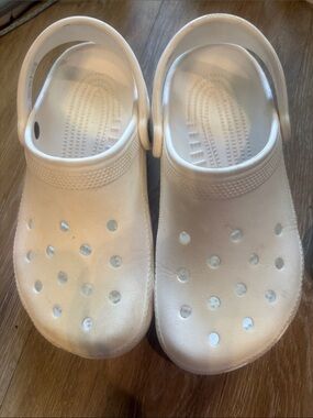 CROCS Kids White Classic Clog Sandals